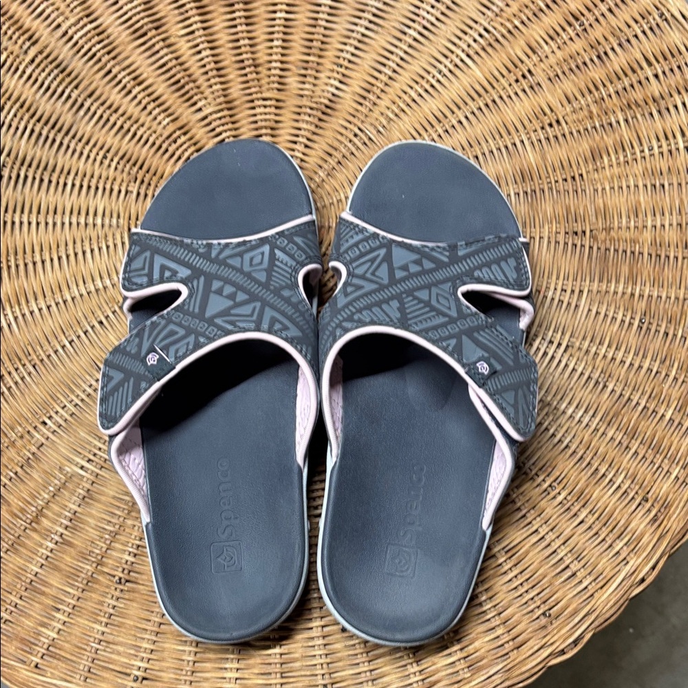 Spenco Women's Gray Patterned Slide Sandals